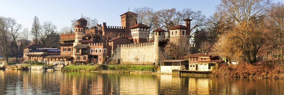 Κατά το ακαδημαϊκό έτος ‘78-’79 έκανα την εγγραφή μου στο πρώτο έτος της Ιατρικής Σχολής του Πανεπιστήμιου του Torino (Ιταλία) απ’ όπου και αποφοίτησα στις 9/7/1985, με βαθμό πτυχίου 100/110